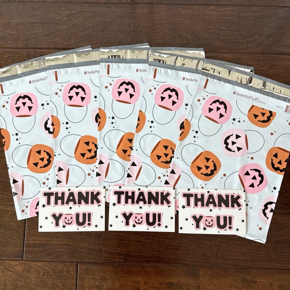 50 Pack - 10x13” Super Cute Trick Or Treat Poly Mailers/Thank You Cards Mix